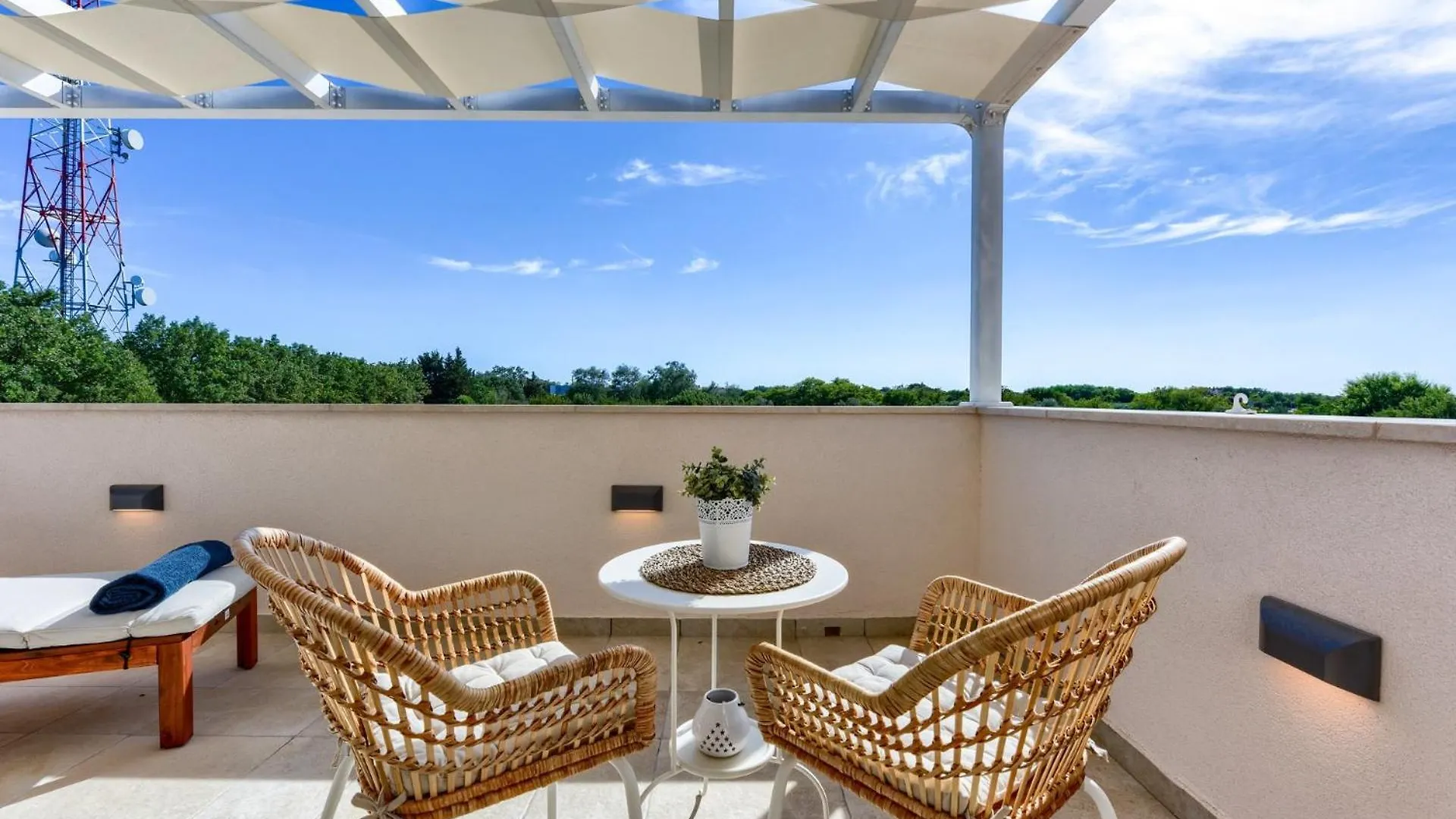 Villa Andamalu With Heated Pool زاتون